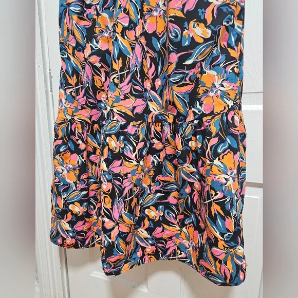 French Connection Floral Dress - Picture 8 of 14